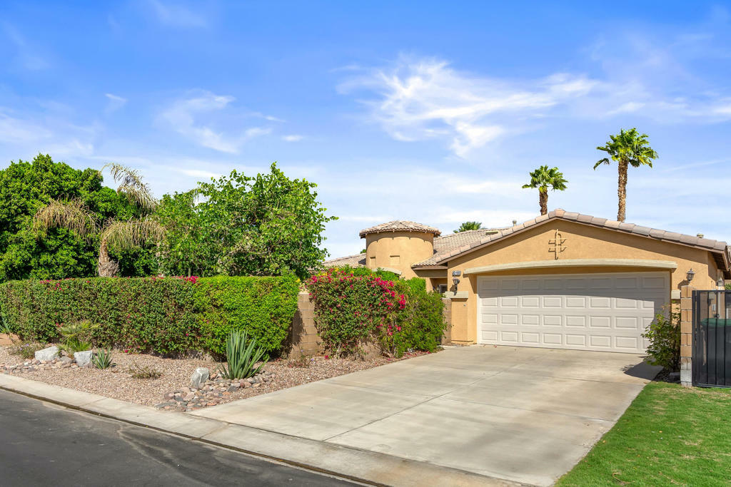 Property Photo:  83160 Shadow Hills Way  CA 92203 