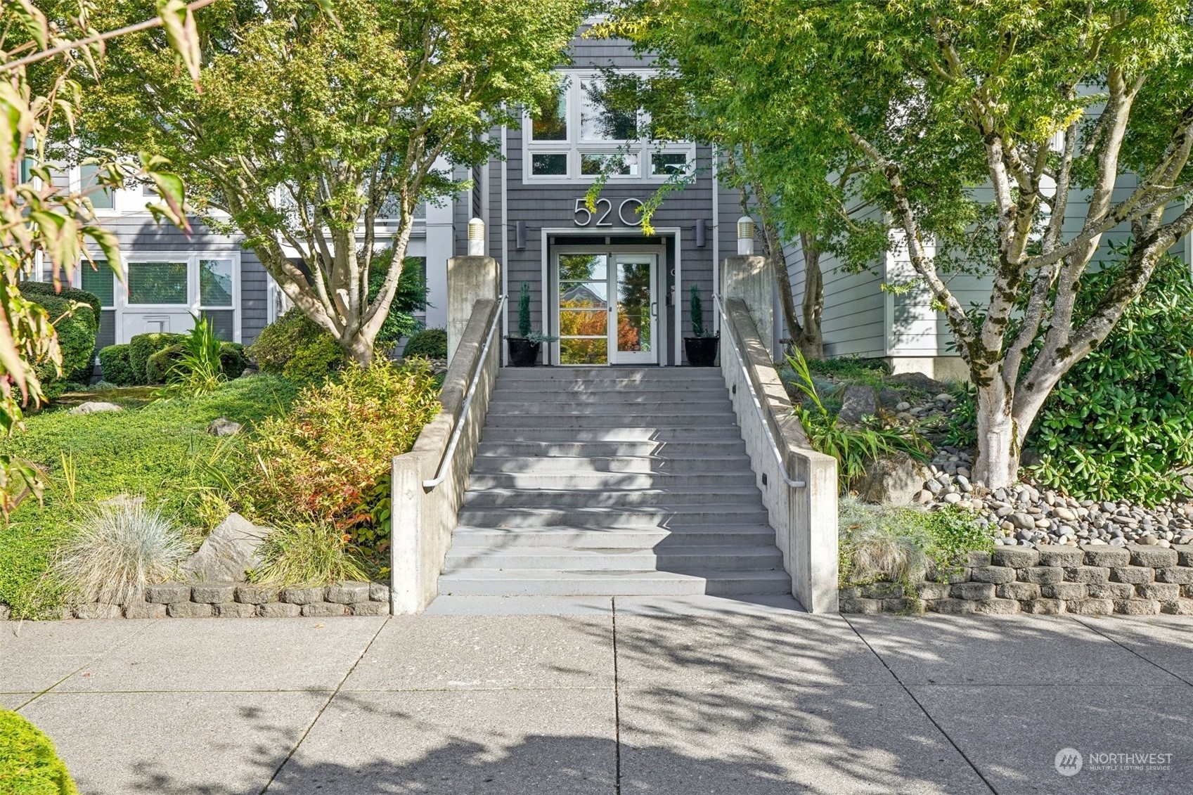 Property Photo:  520 SE Columbia River Drive 120  WA 98661 