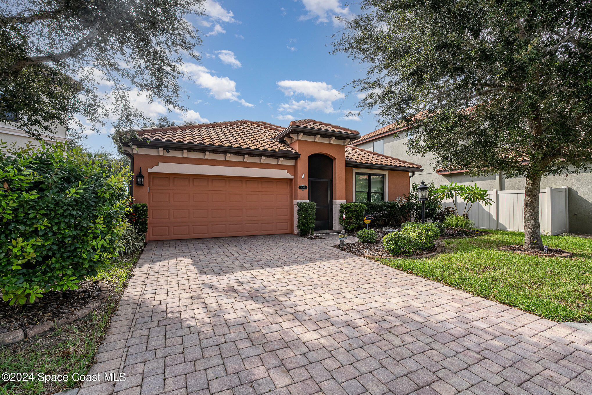 Property Photo:  694 Mission Bay Drive  FL 32937 