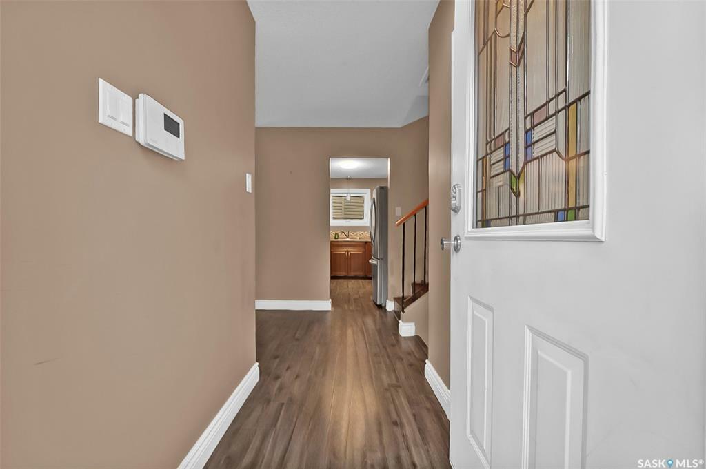 Property Photo:  219 Wollaston Place  SK S7J 4G4 