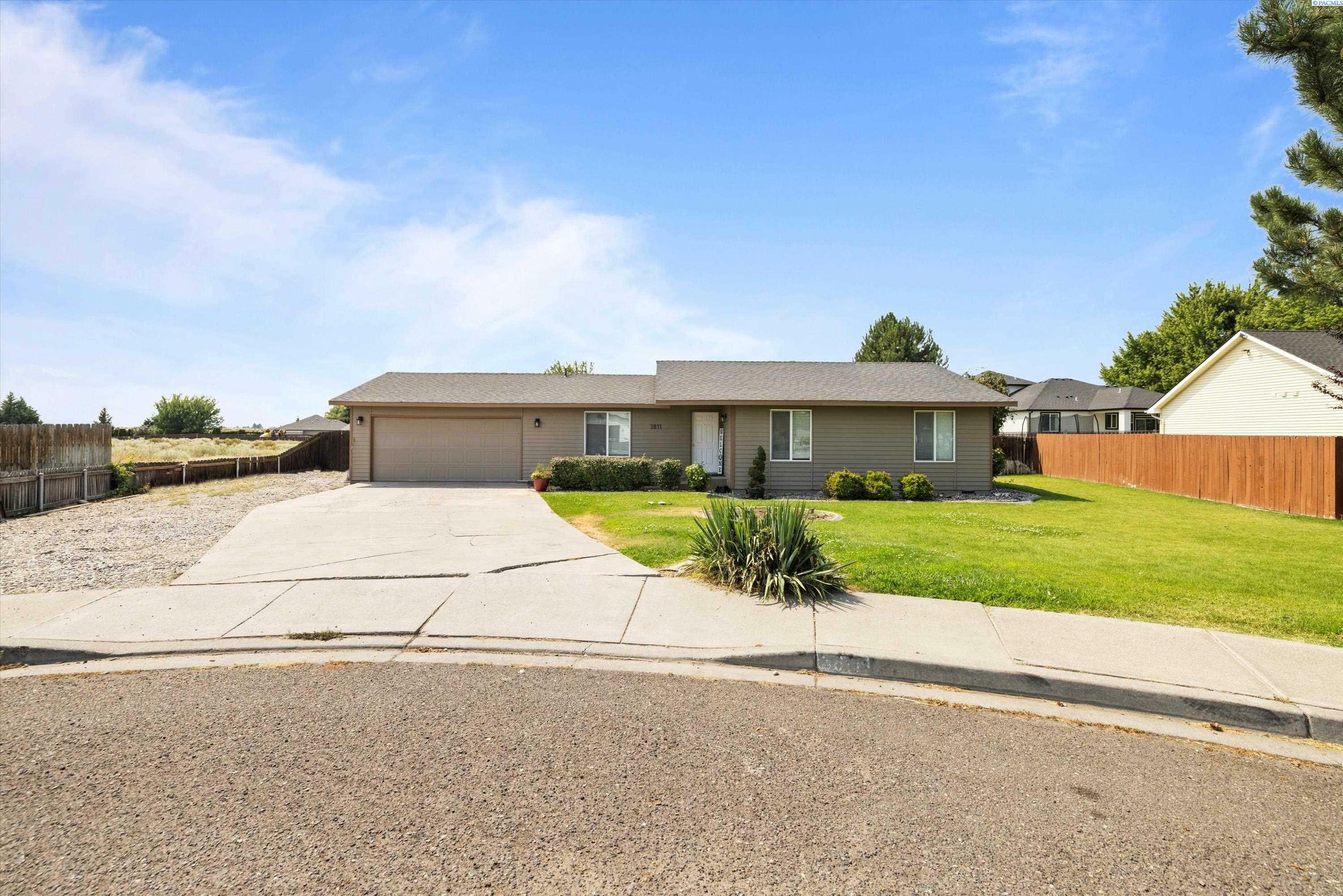 3811 View Ct  Pasco WA 99301-9473 photo