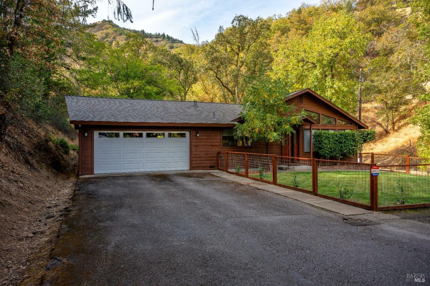 Property Photo:  403 Crestview Drive  CA 95482 