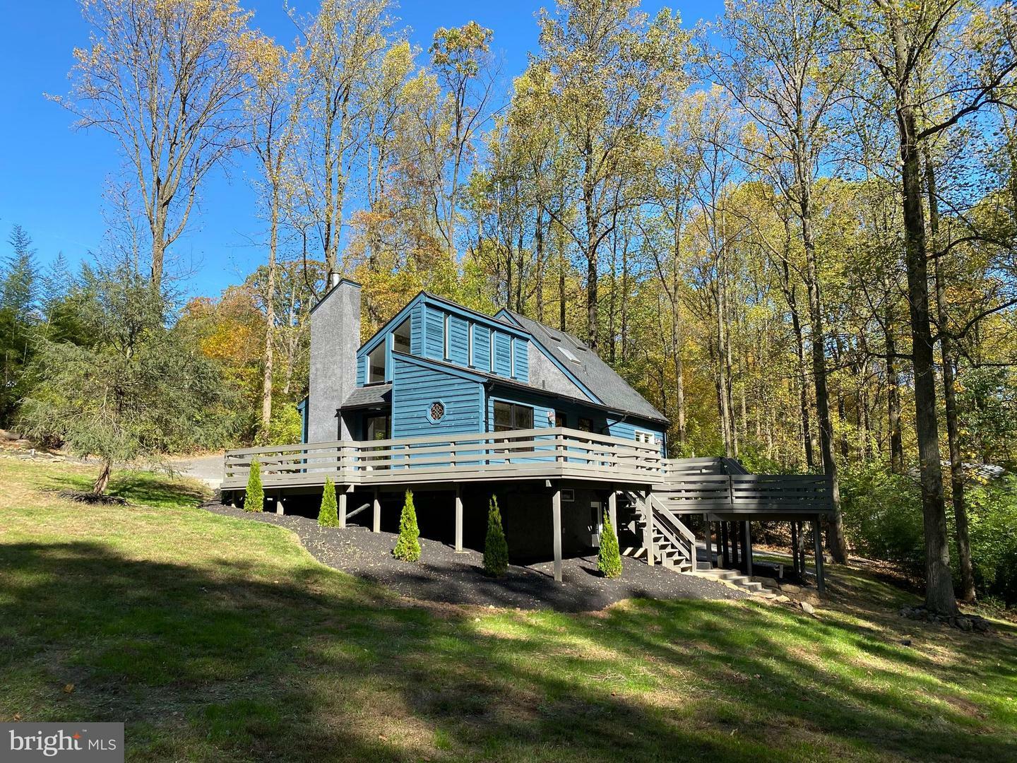 Property Photo:  158 Texter Mt Road  PA 19565 