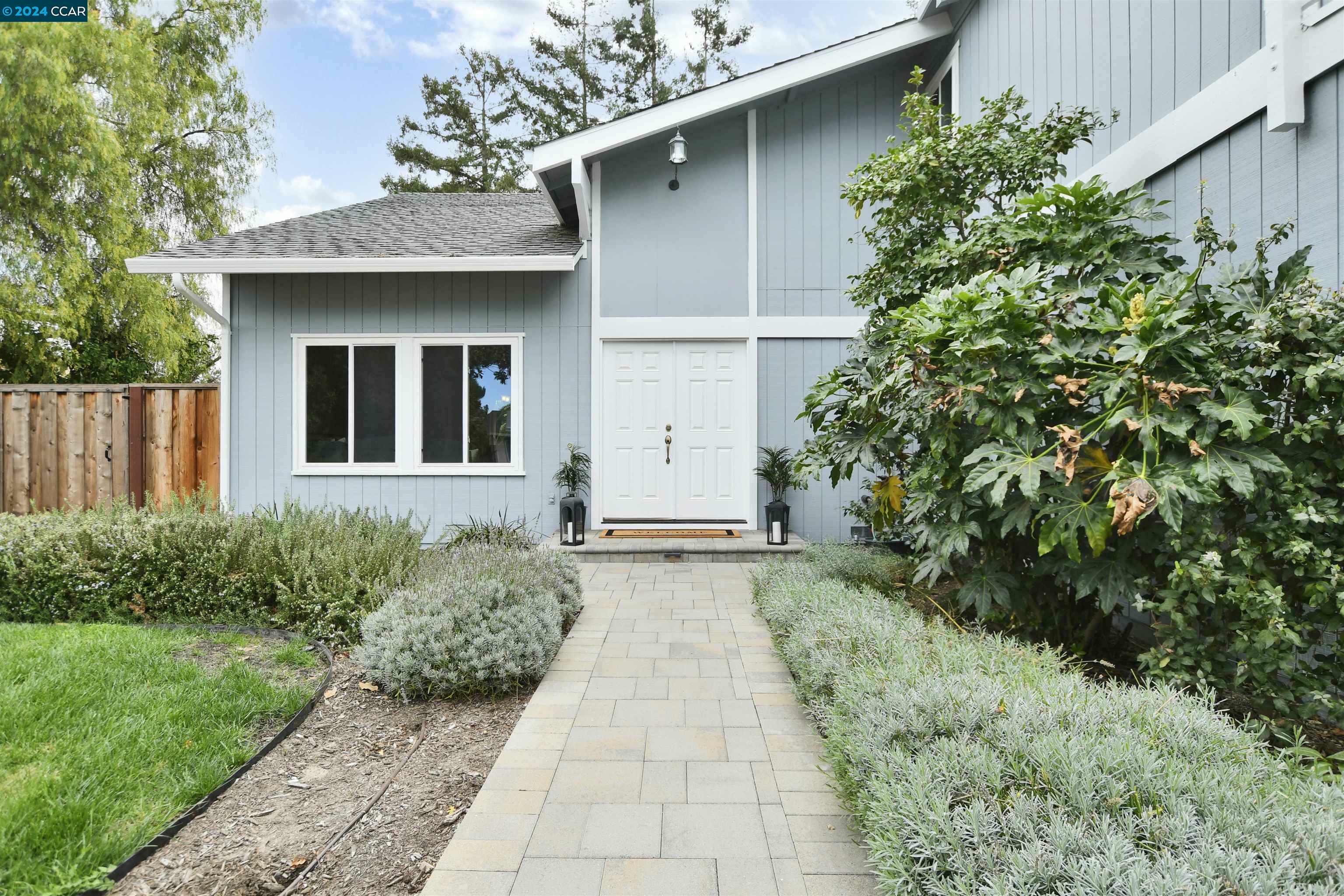 Property Photo:  327 Mt Washington Way  CA 94517 