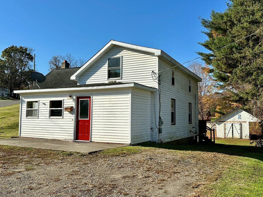 Property Photo:  33 Farnham St.  NY 14801 