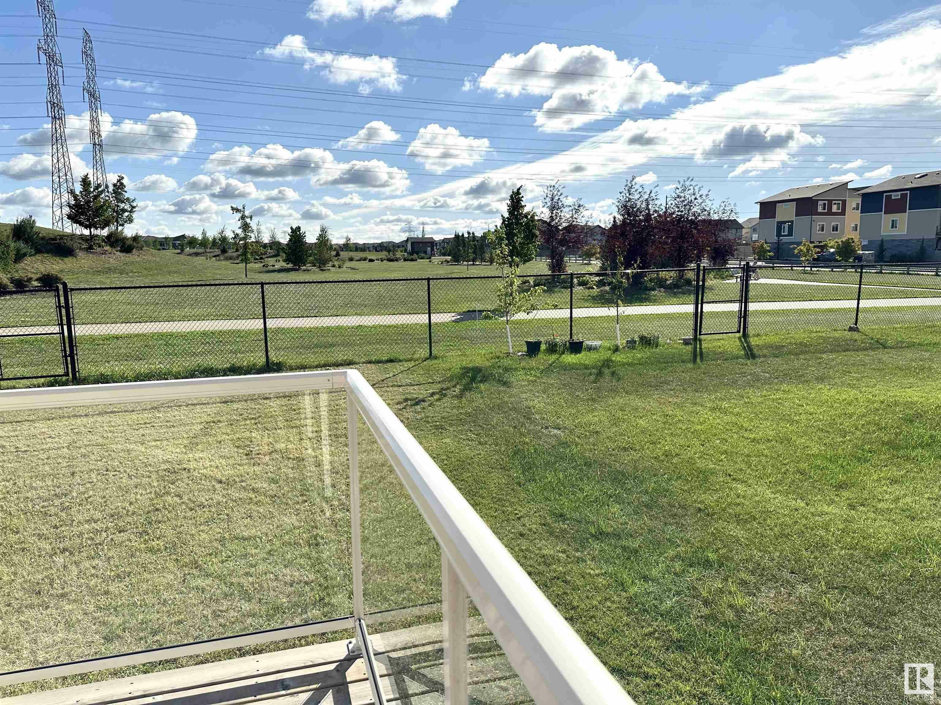 Property Photo:  1419 29 Street NW  AB T6T 1A8 