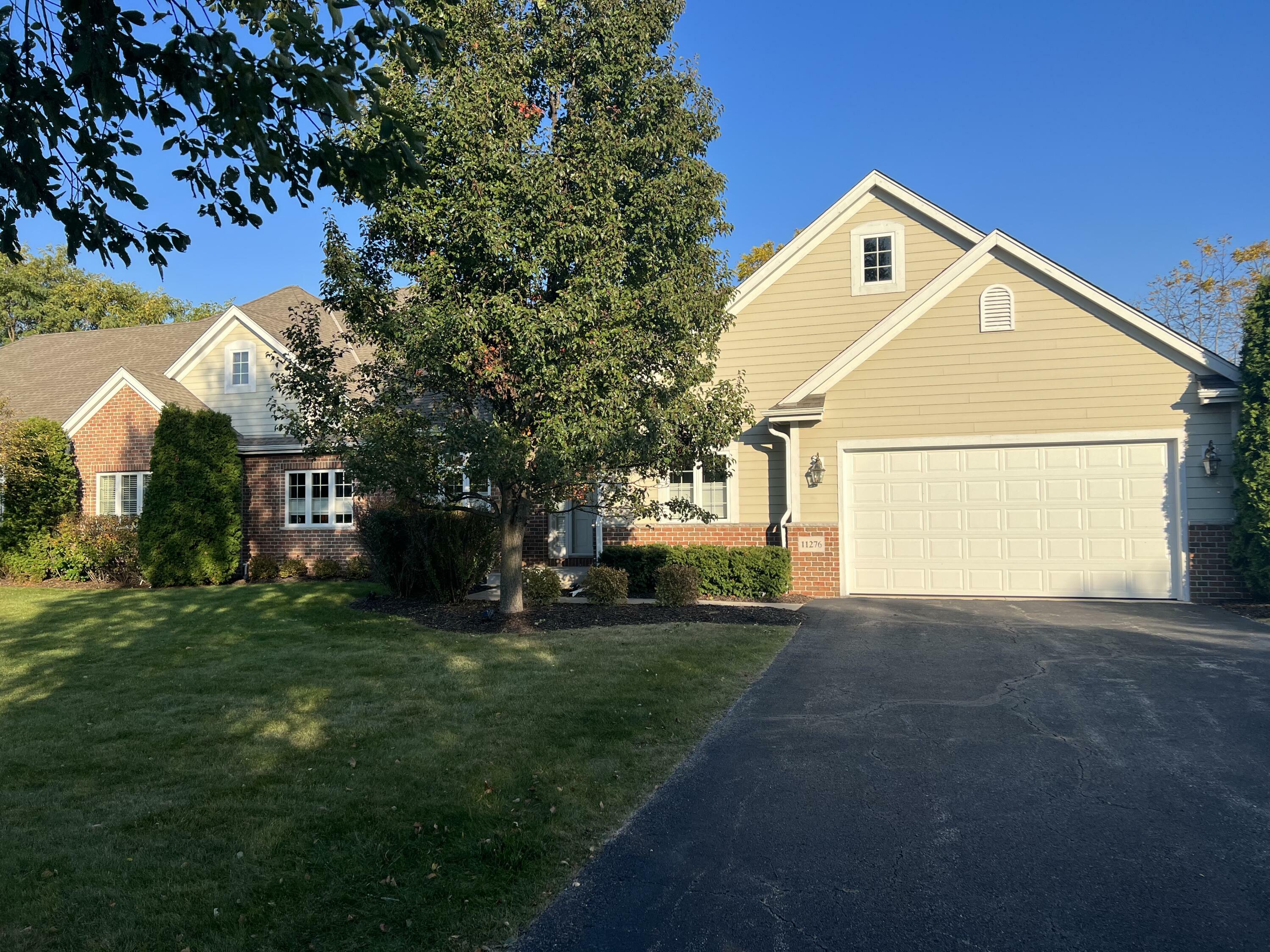 Property Photo:  11276 N River Birch Dr  WI 53092 