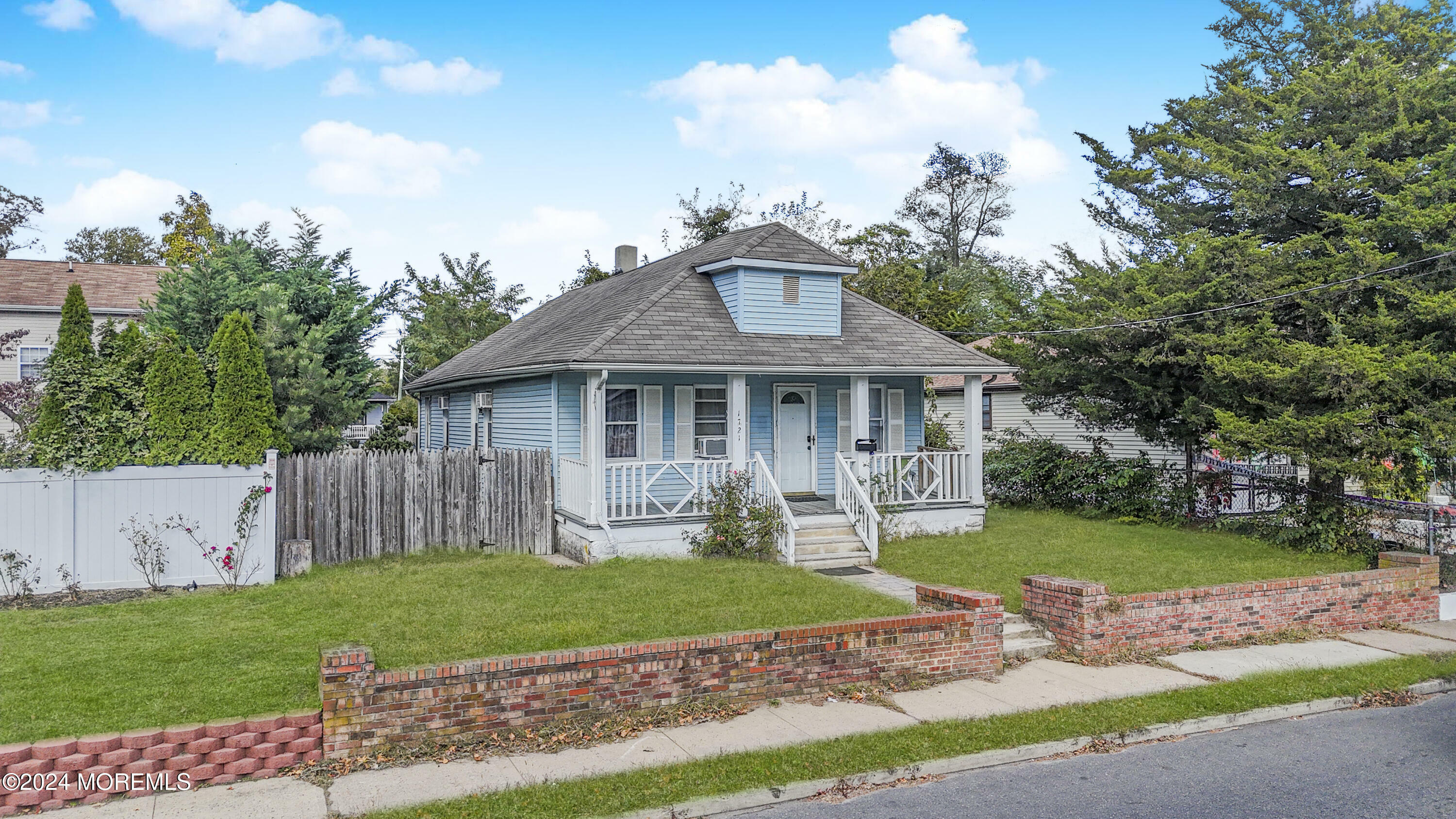 Property Photo:  1721 Bangs Avenue  NJ 07753 