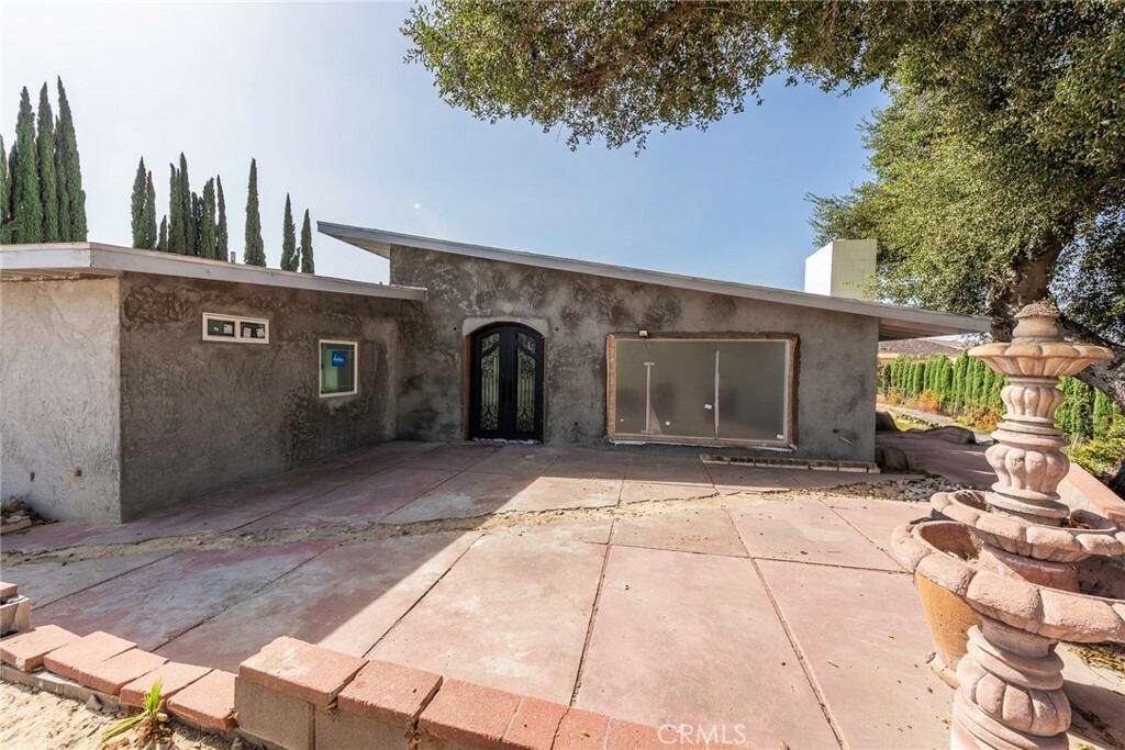 Property Photo:  2995 Riverside Terrace  CA 91710 