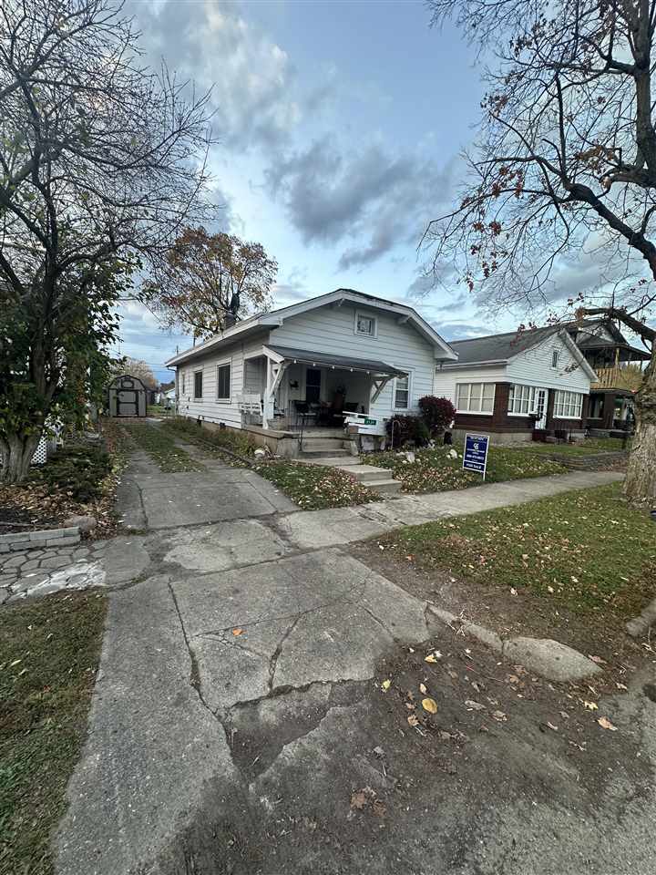 Property Photo:  2139 Indiana Avenue  IN 47331 