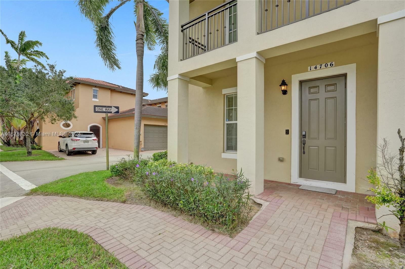 Property Photo:  14706 SW 12th St  FL 33027 