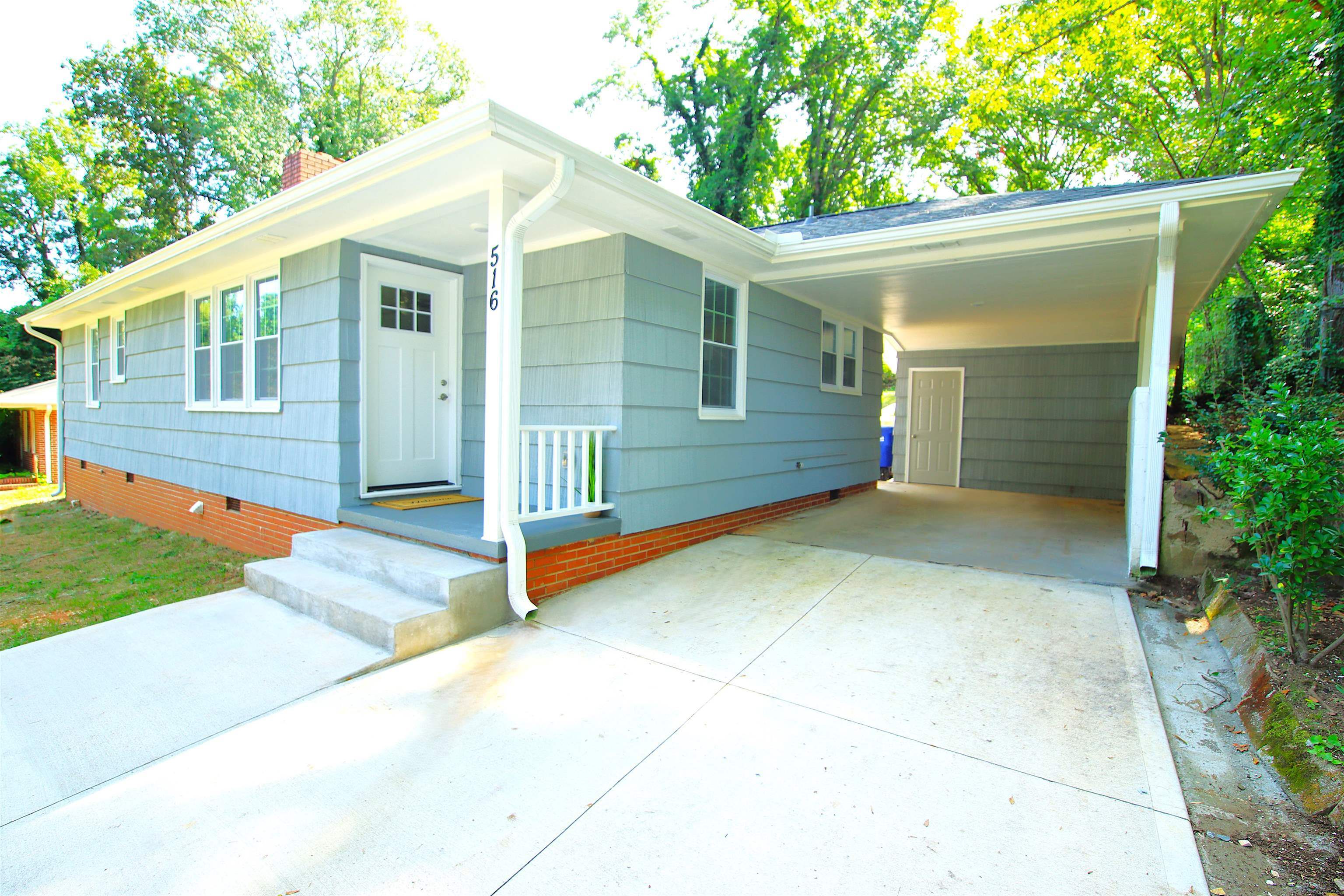 Property Photo:  516 Pennwood Drive  SC 29306 