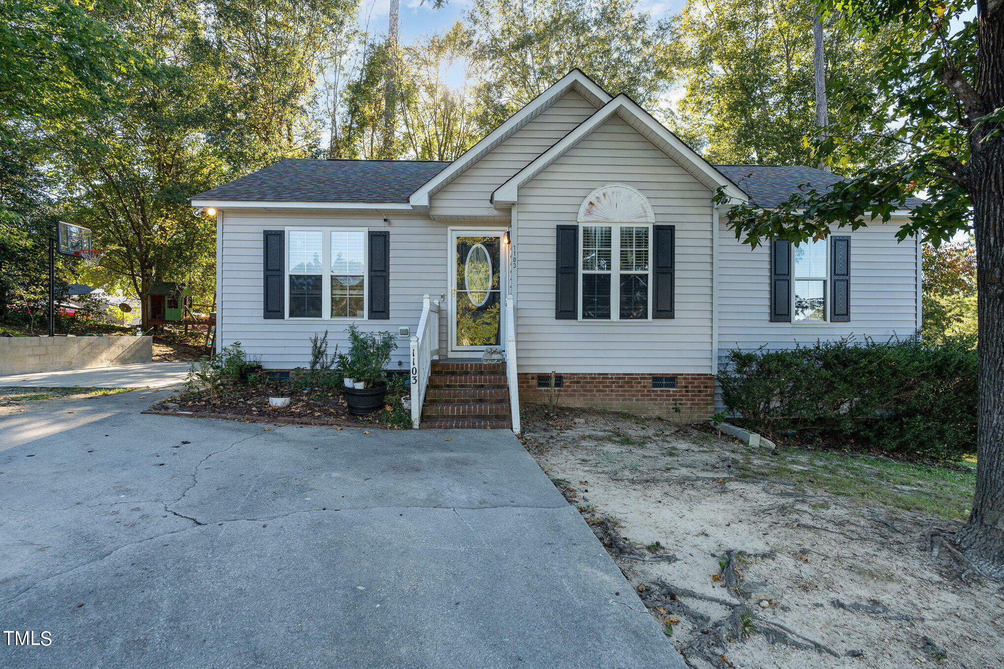 Property Photo:  1103 Craftway Court  NC 27545 