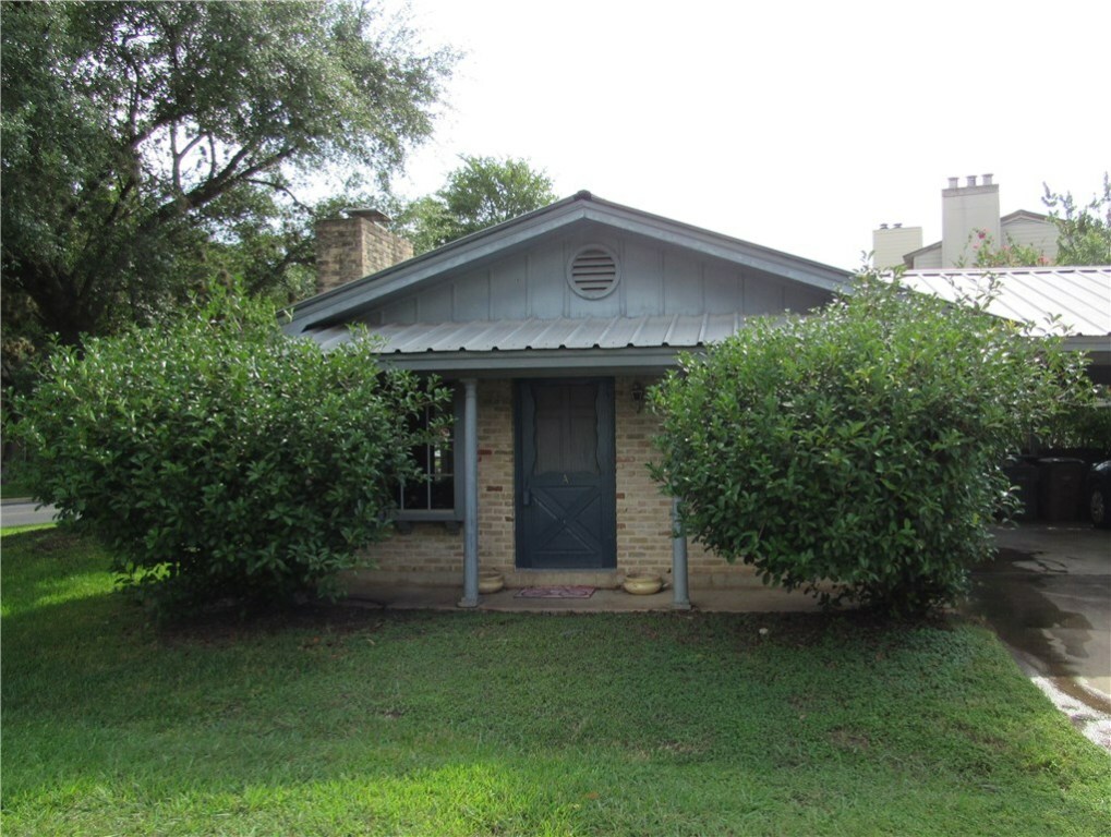 Property Photo:  2510 Trailside Drive A  TX 78704 