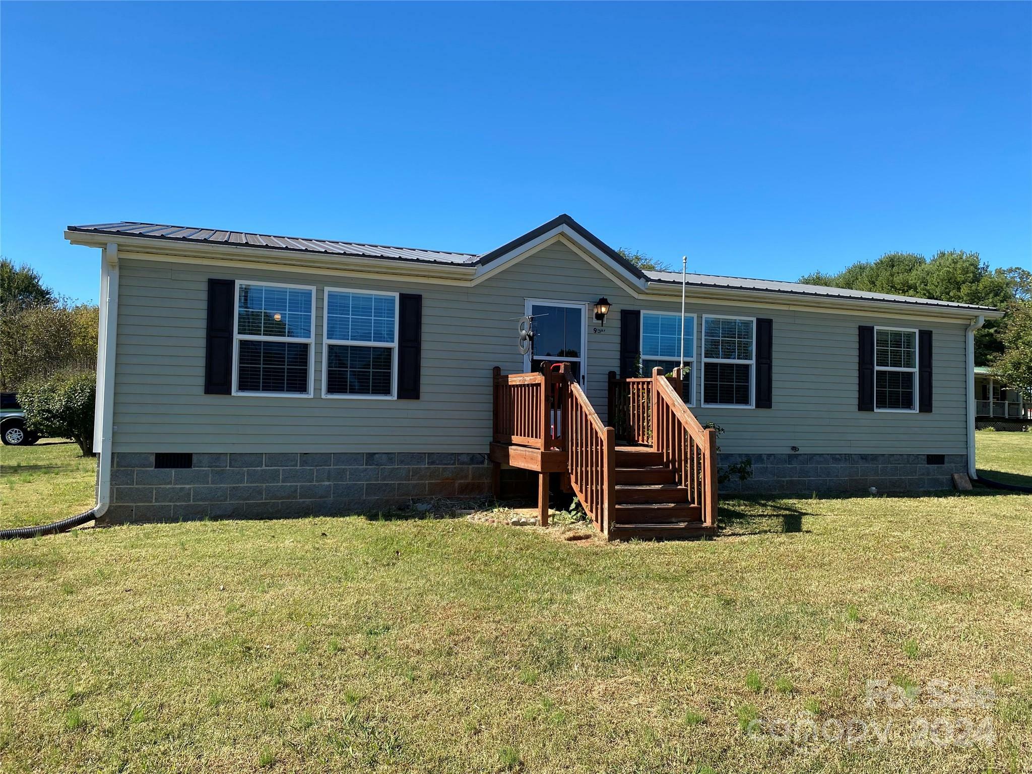 Property Photo: 950 Bear Poplar Road NC 27013