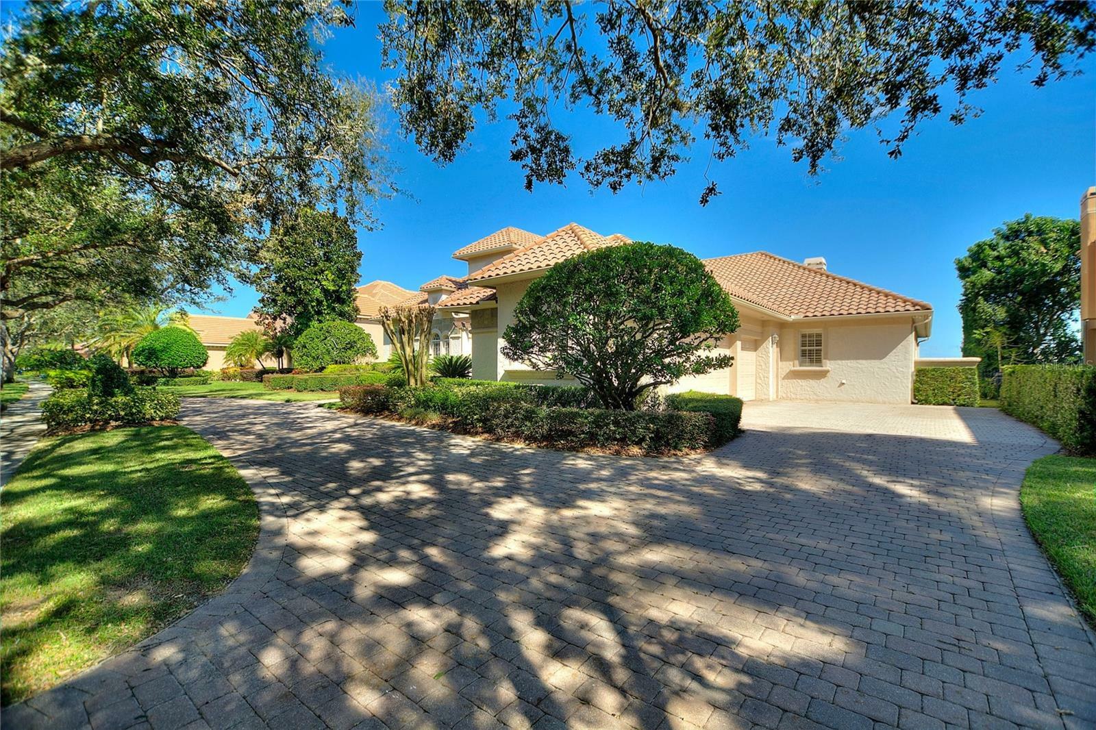 Property Photo:  8943 Southern Breeze Drive  FL 32836 