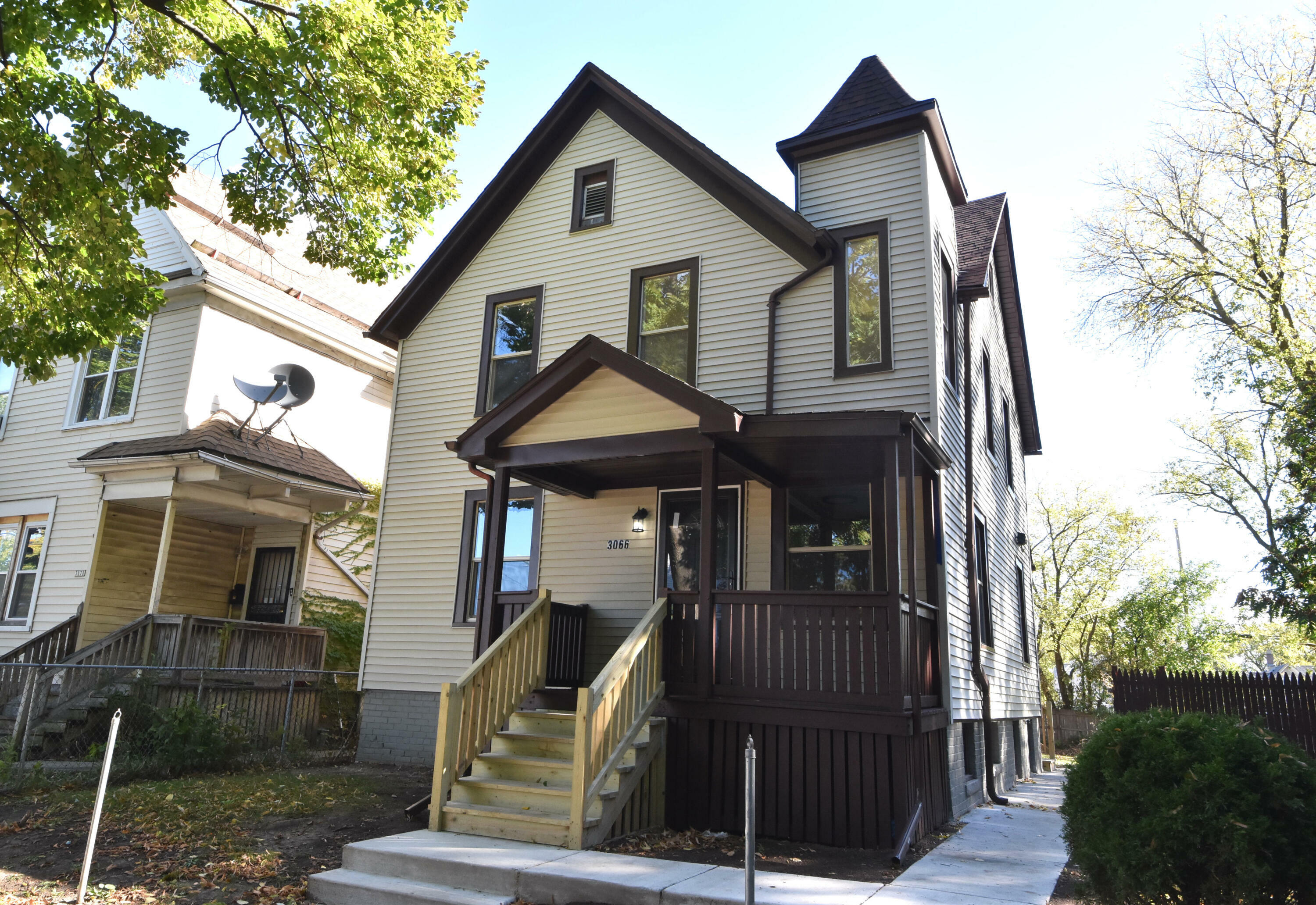 Property Photo:  3066 N 2nd St  WI 53212 