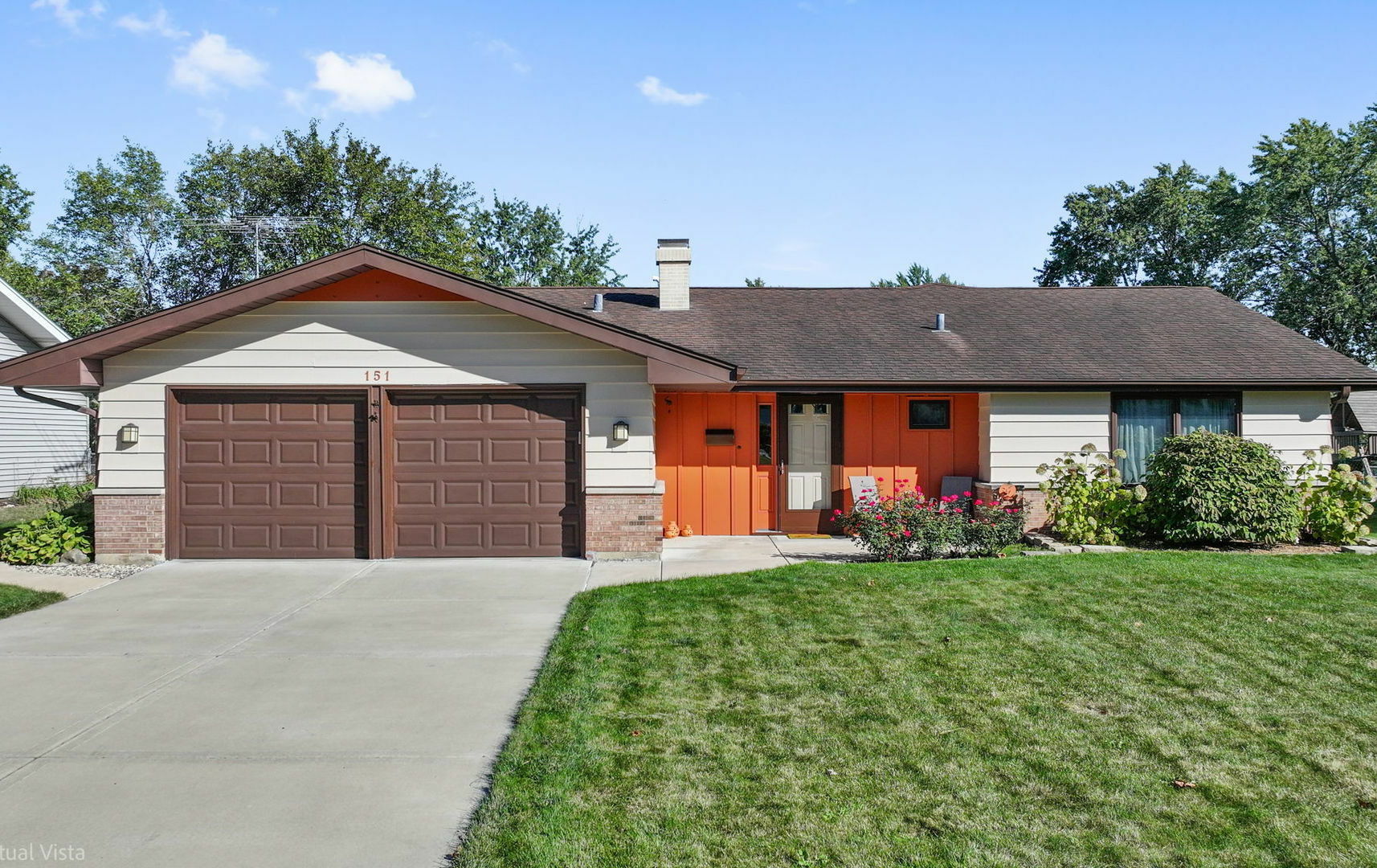 Property Photo:  2S151 Churchill Lane  IL 60137 