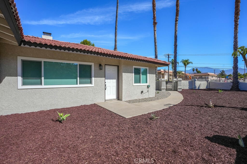 Property Photo:  27107 Girard Street  CA 92544 