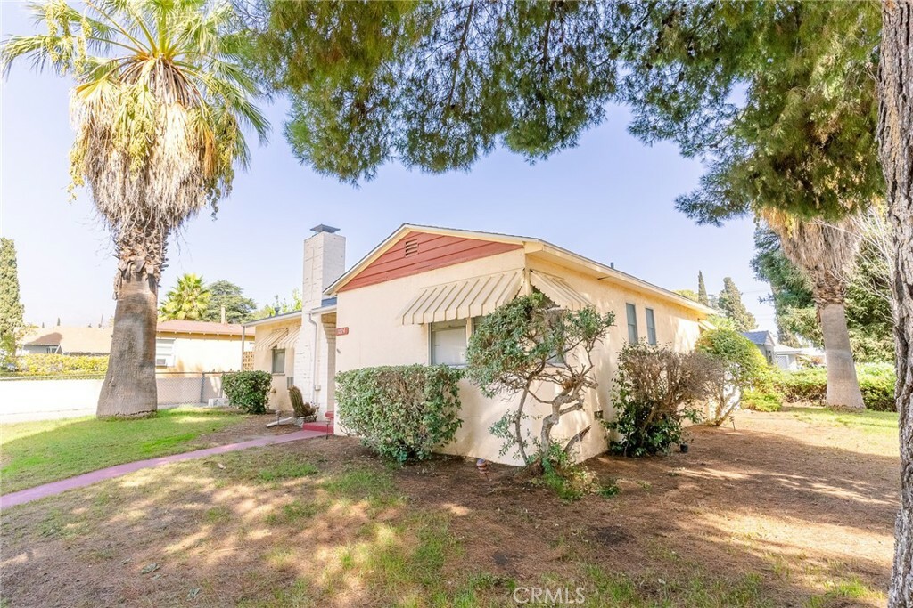 Property Photo:  1024 N 1st Street  CA 92220 