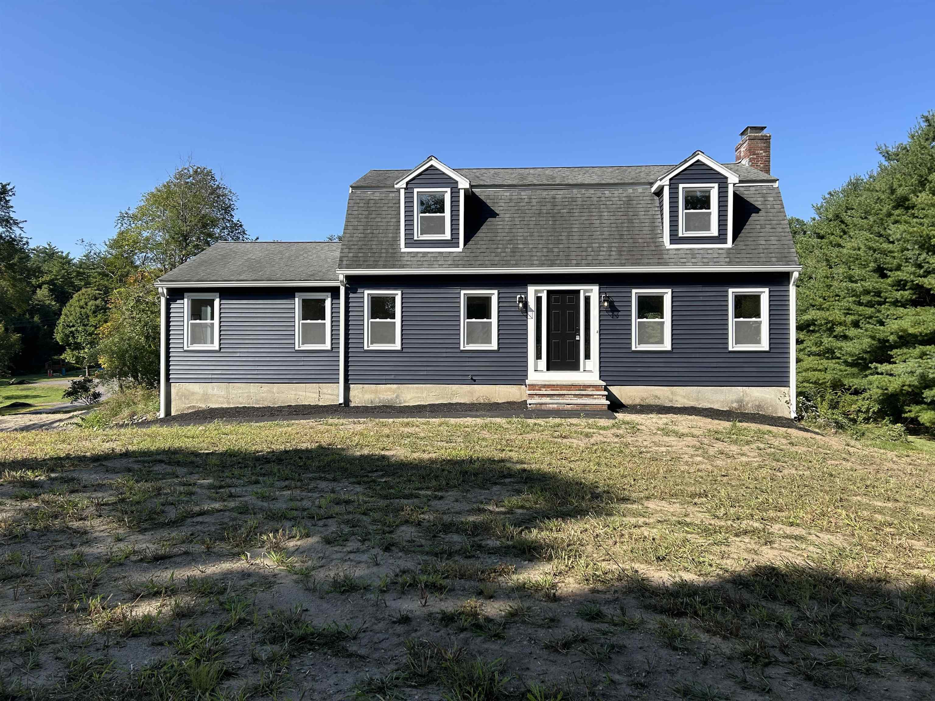 Property Photo:  42 Pierce Lane  NH 03049 