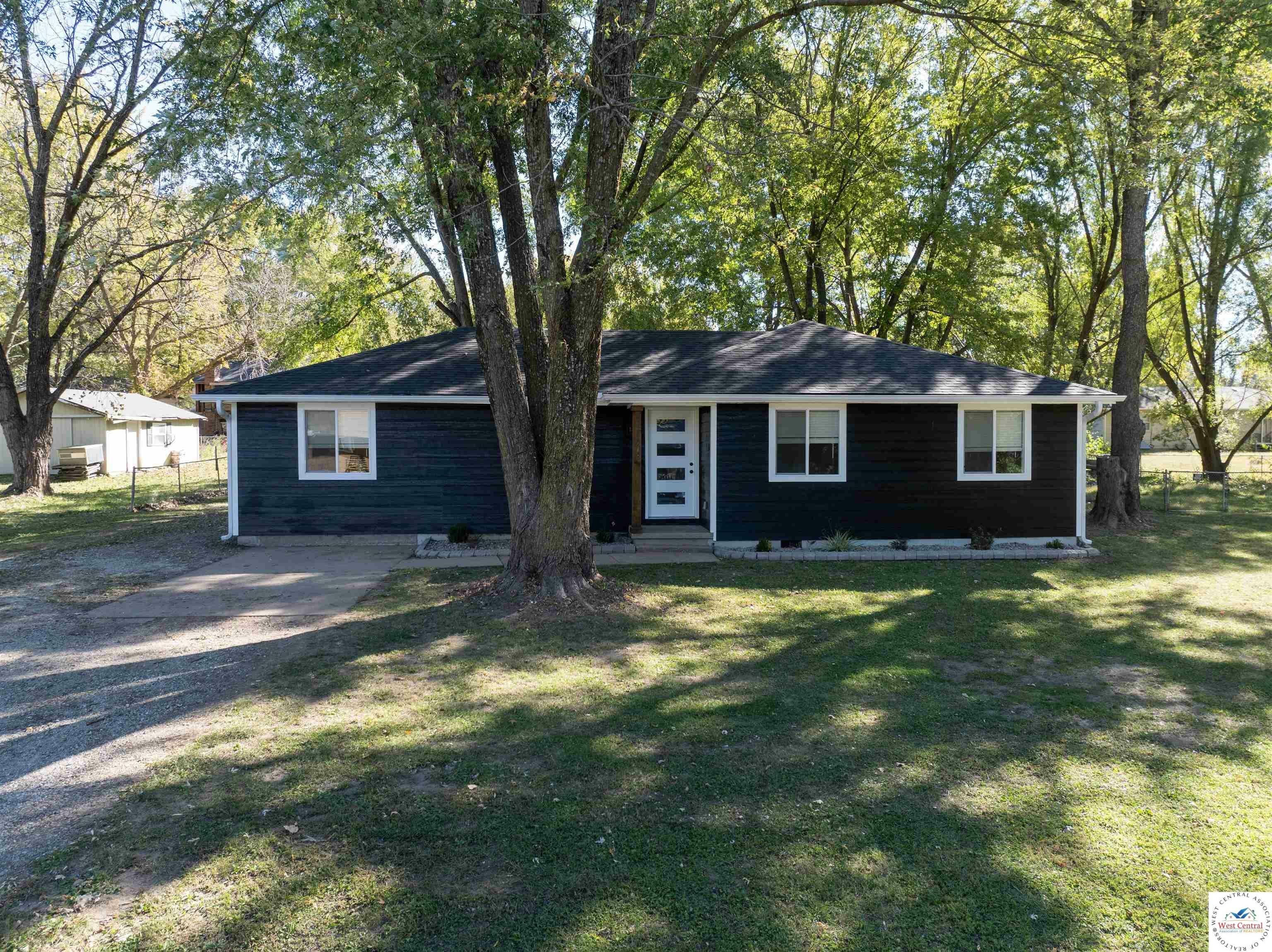 Property Photo:  2805 Westlake  MO 65301 