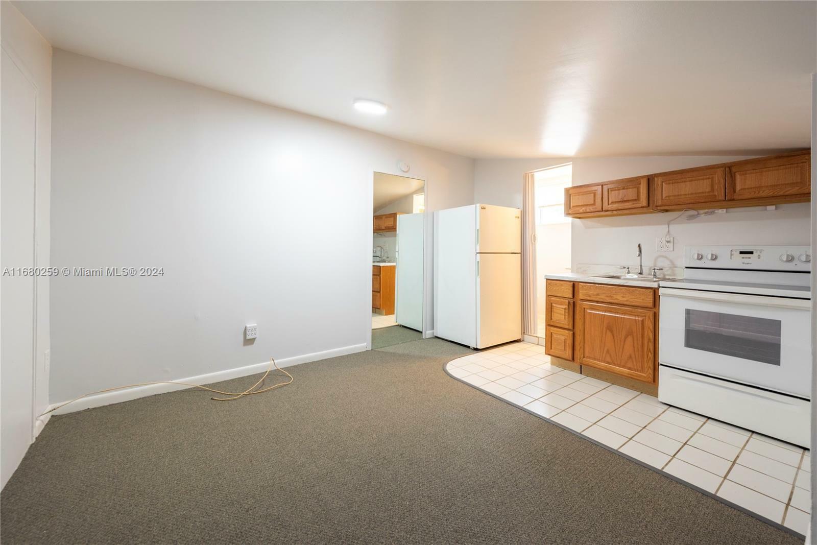 Property Photo:  6300 SW 19th St Studio  FL 33068 