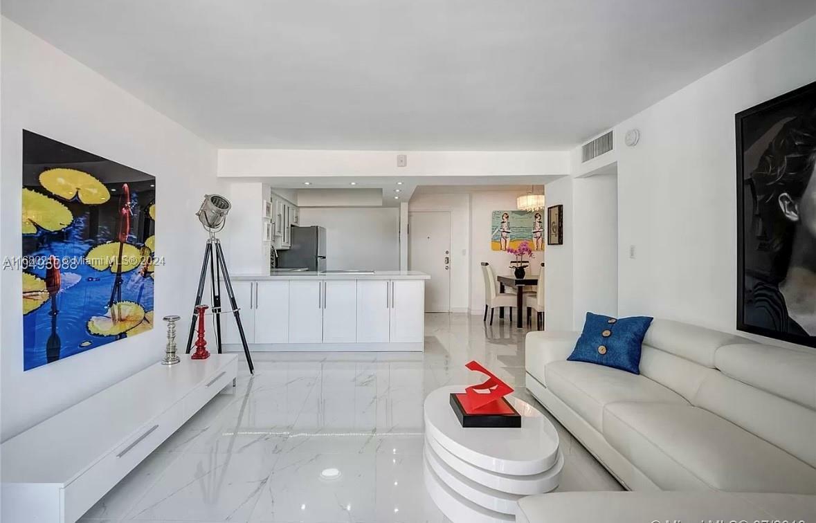 Property Photo: 1658 Bay Rd 703 FL 33139