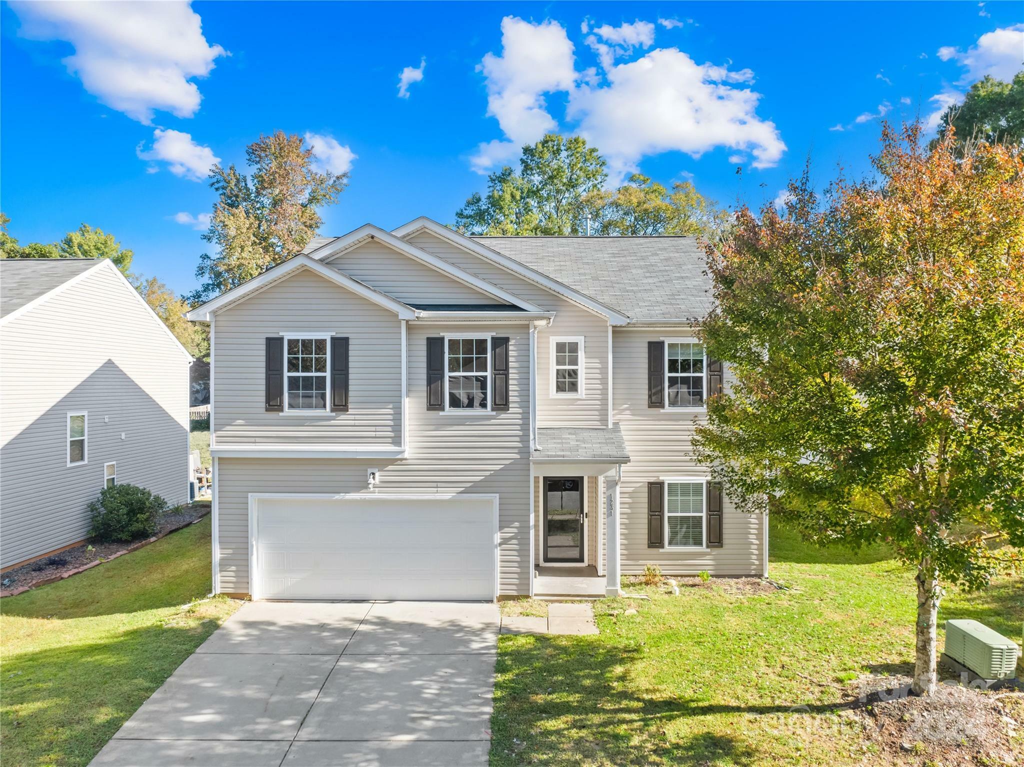 1231 Lauren Village Drive  Charlotte NC 28213 photo