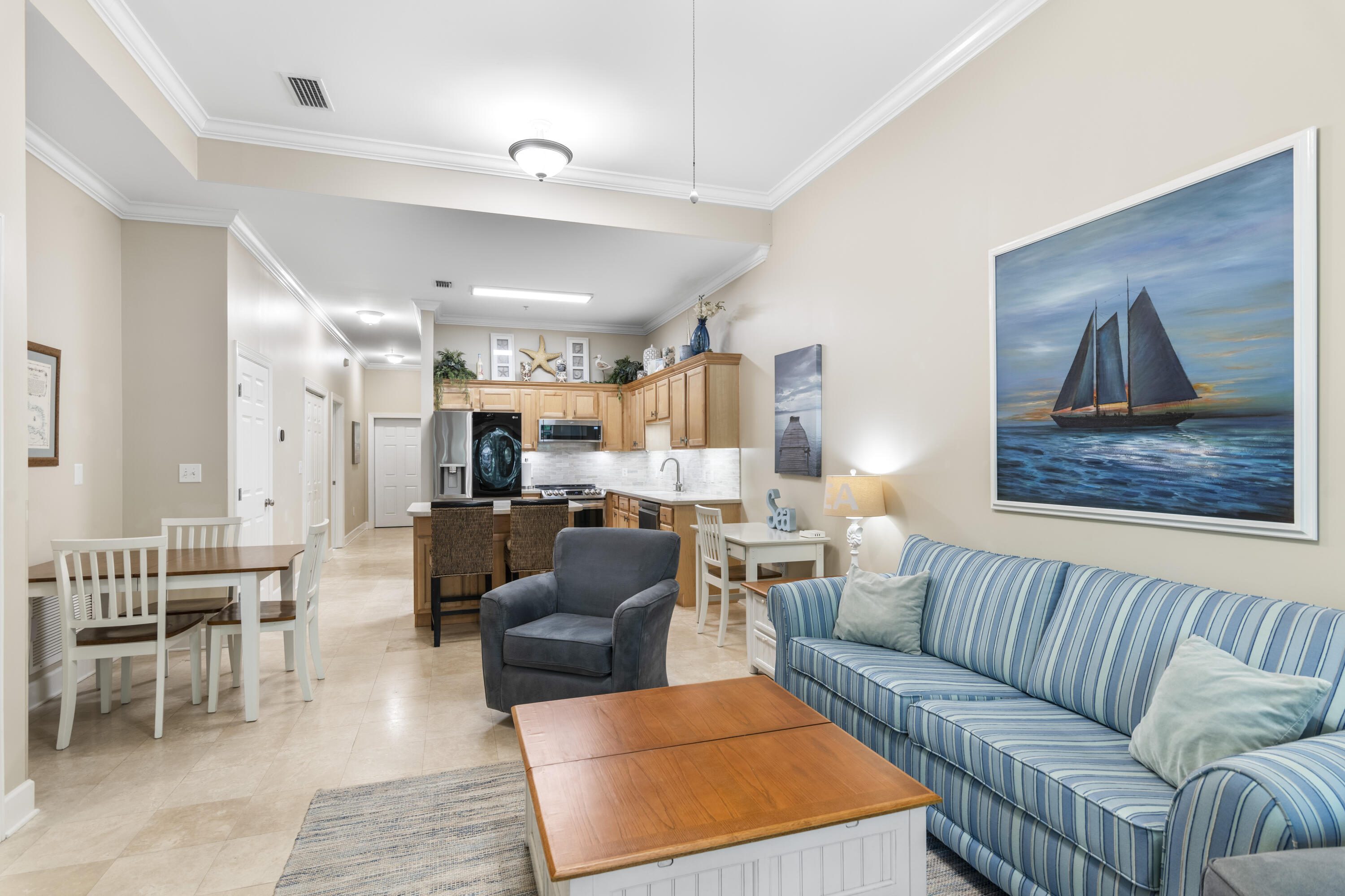 Property Photo: 231 Somerset Bridge Road Unit 2404 FL 32459