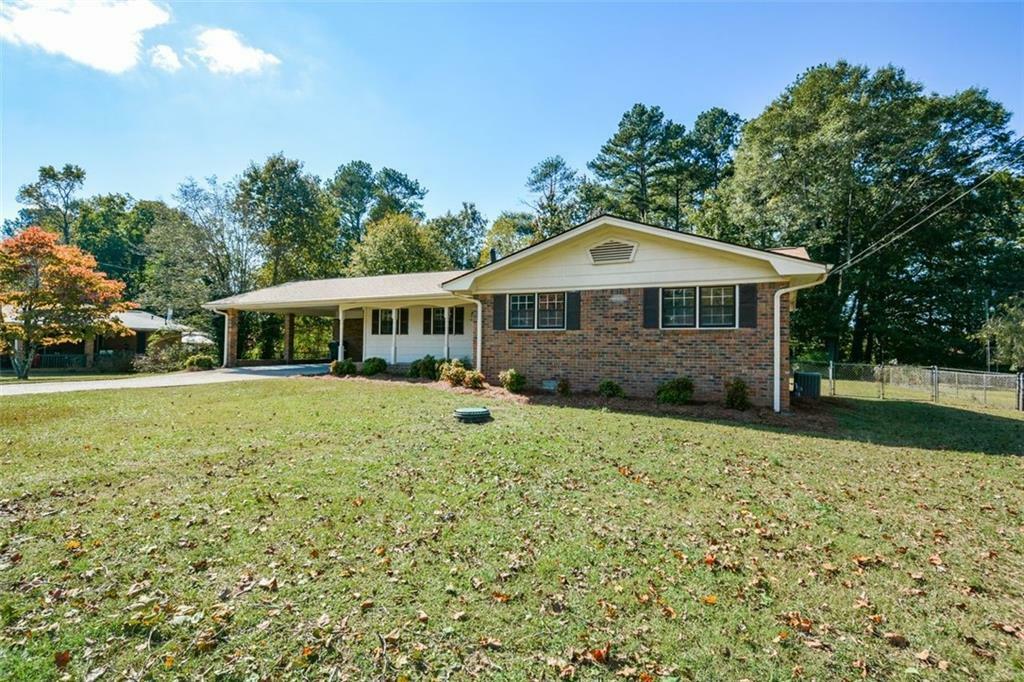 Property Photo:  4250 Crabapple Trail  GA 30106 