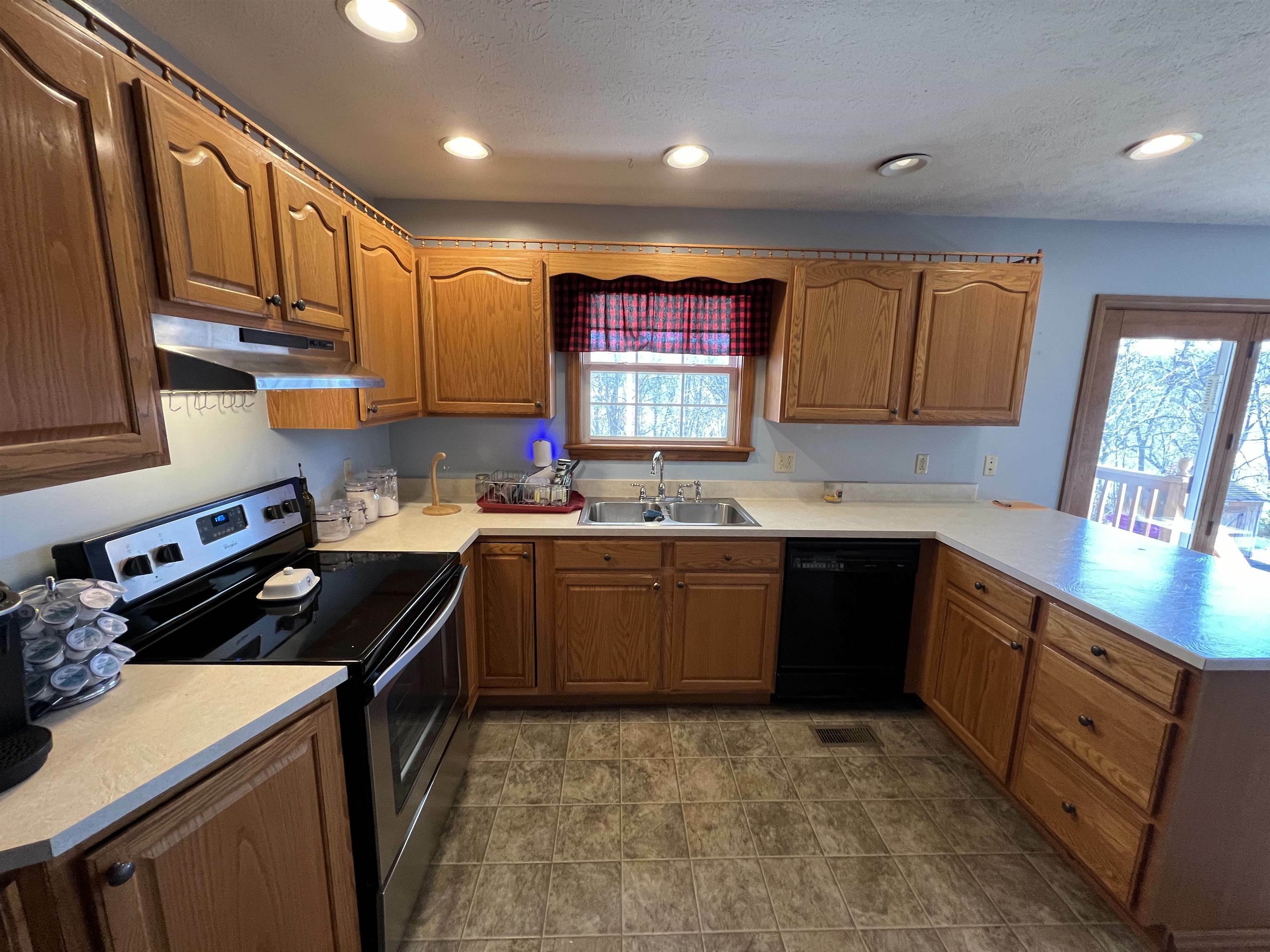 Property Photo:  125 Forest Drive  WV 25545 