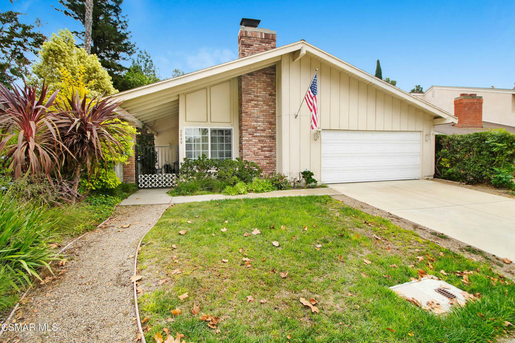 2040 Shady Brook Drive  Thousand Oaks CA 91362 photo