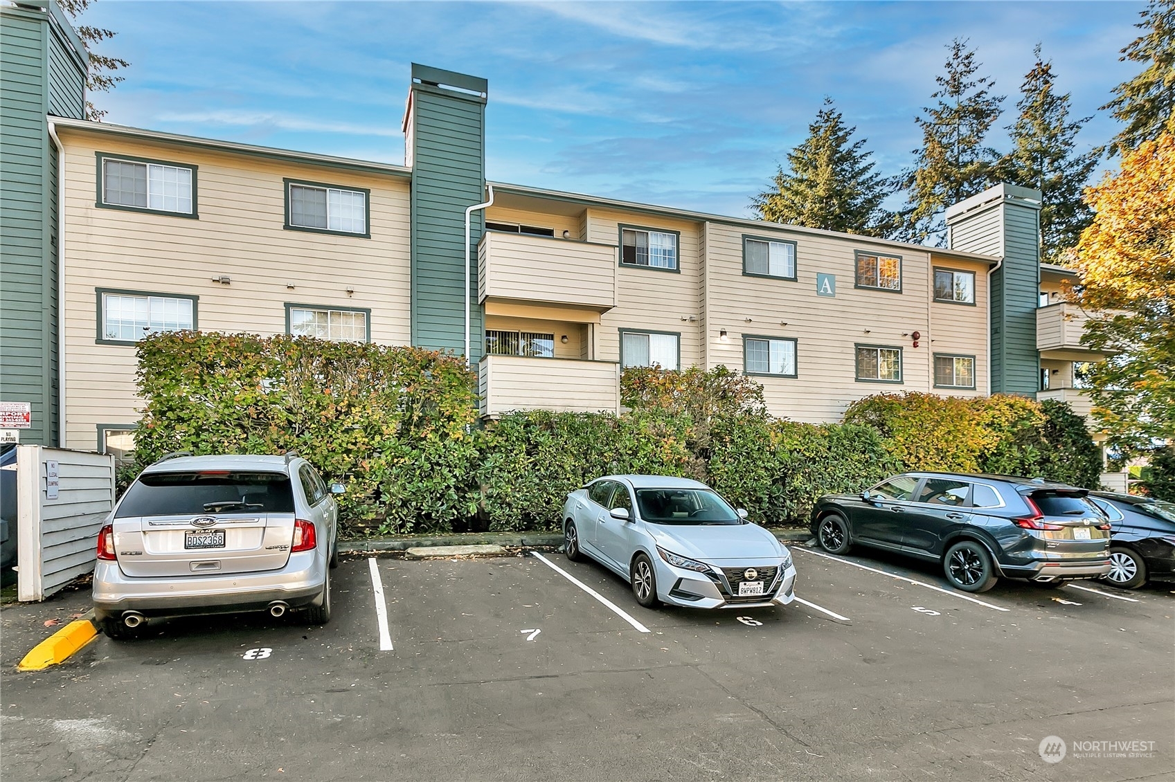 Property Photo:  17624 1st Avenue S A301  WA 98148 