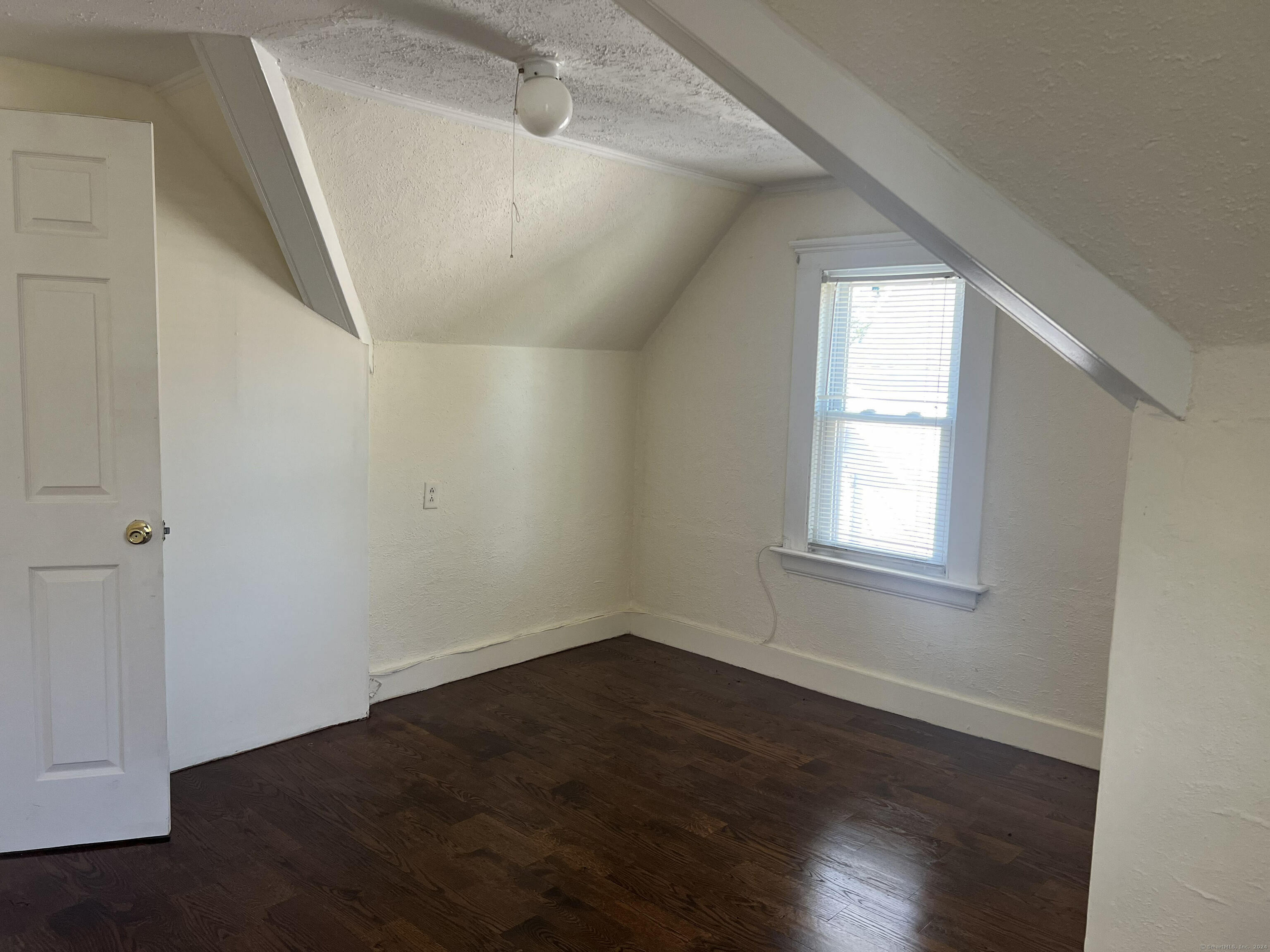 Property Photo:  73 Center Street 3rd Flr  CT 06516 