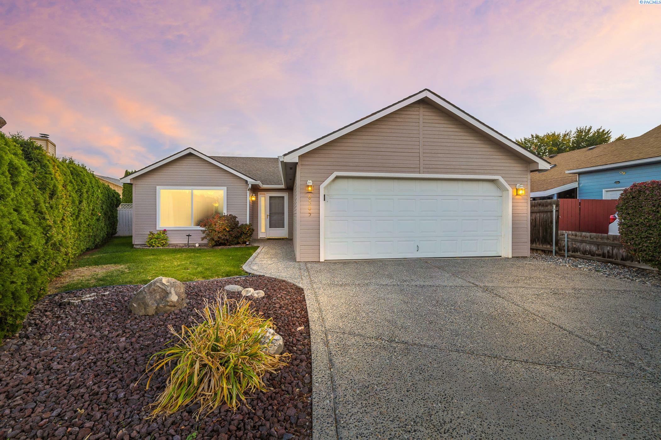 6505 W Kennewick Ct  Kennewick WA 99336 photo