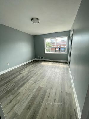 Property Photo:  1250 Bloor St W Upper  ON M6H 1N5 