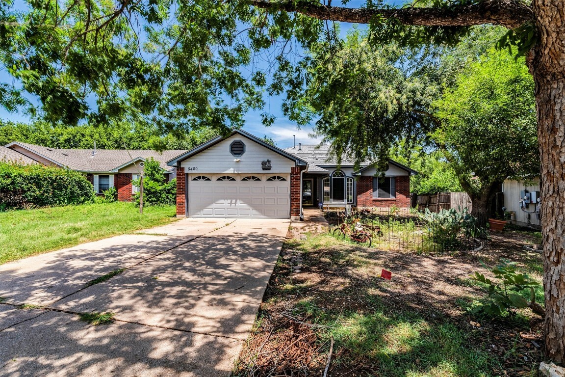 Property Photo:  5400 Lark Creek Drive  TX 78744 