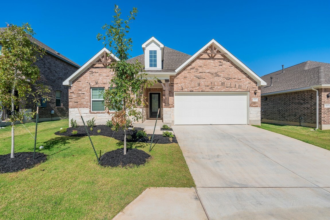 Property Photo: 2404 Little Snake Way TX 78633
