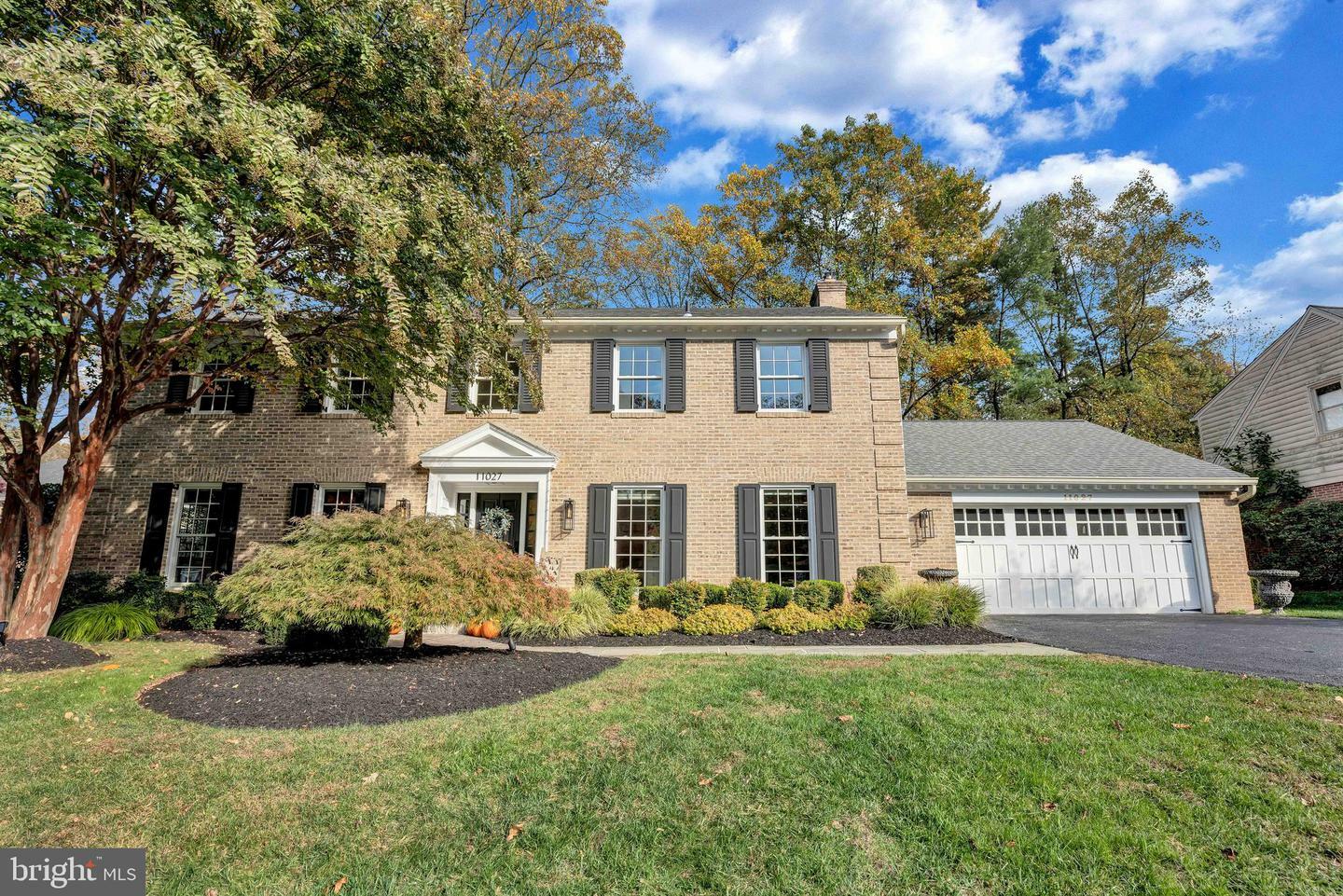 Property Photo:  11027 Earlsgate Lane  MD 20852 