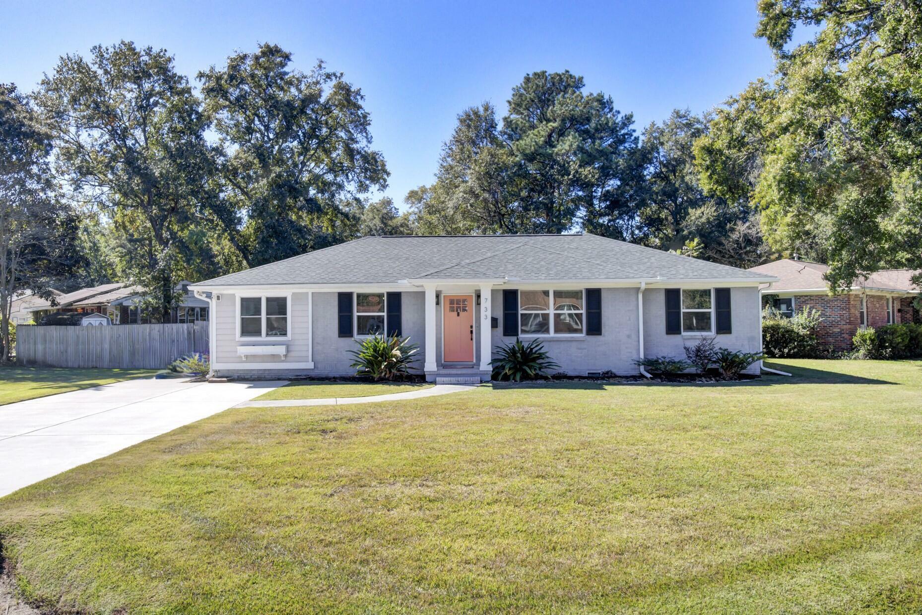 Property Photo:  733 Longfellow Road  SC 29407 