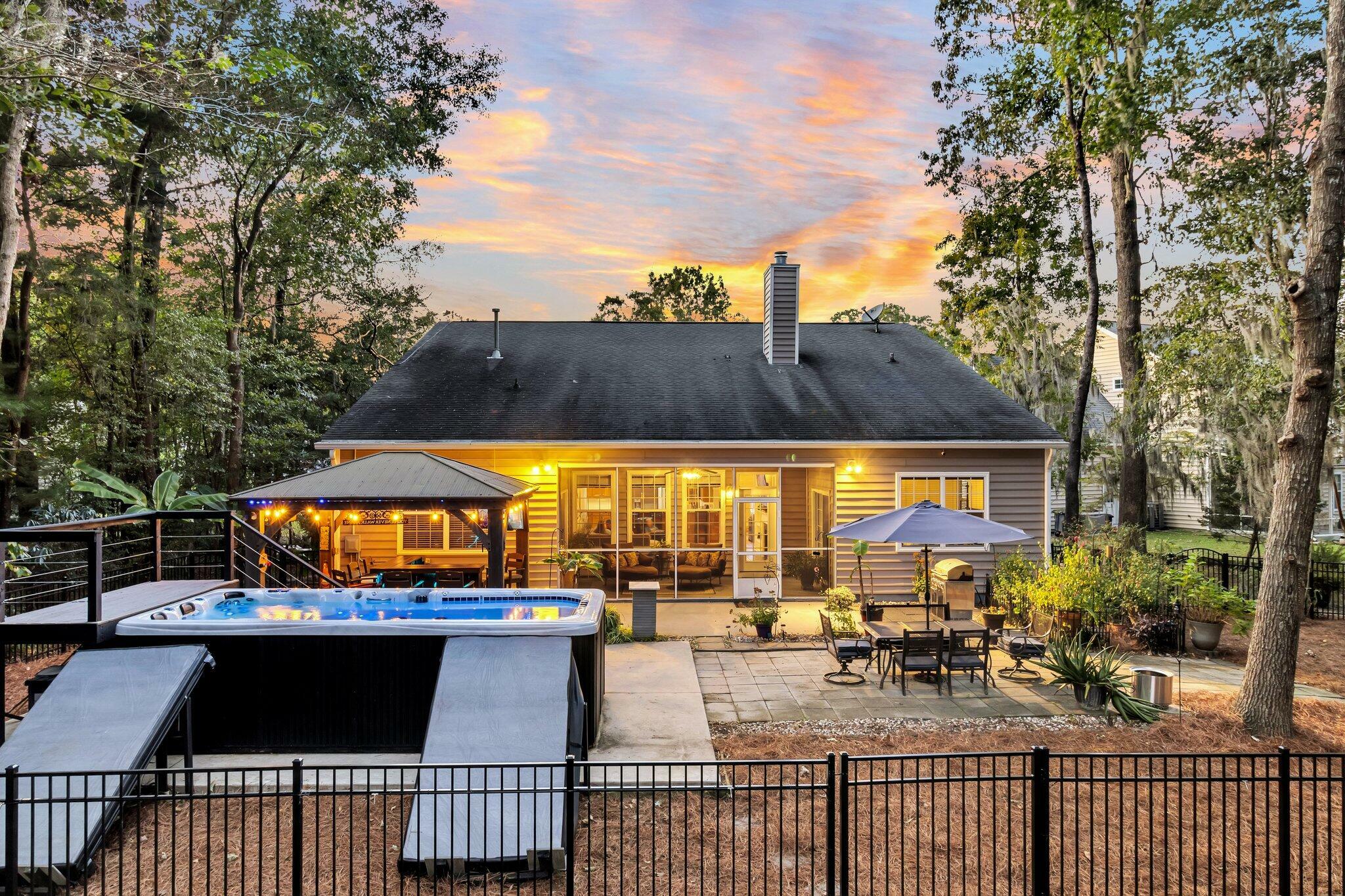 Property Photo:  130 Evening Shade Drive  SC 29414 