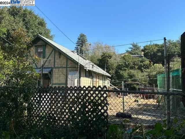 Property Photo:  1341 Old Canyon Rd  CA 94536 