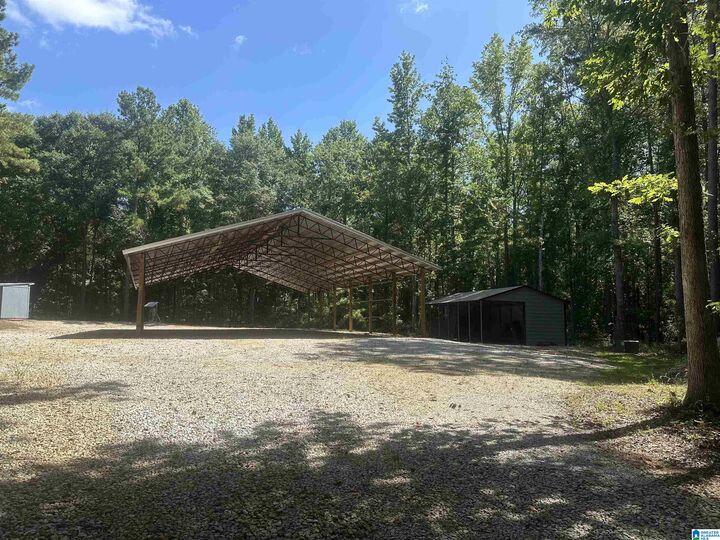 Property Photo: 431 County Road 30 431 AL 36274