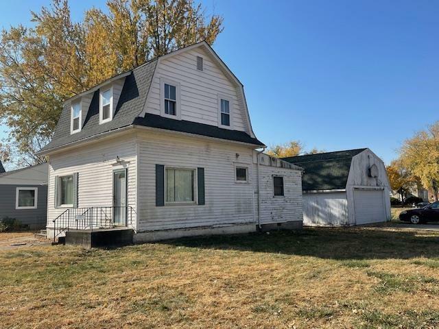 Property Photo:  423 5th St NW  IA 50677 