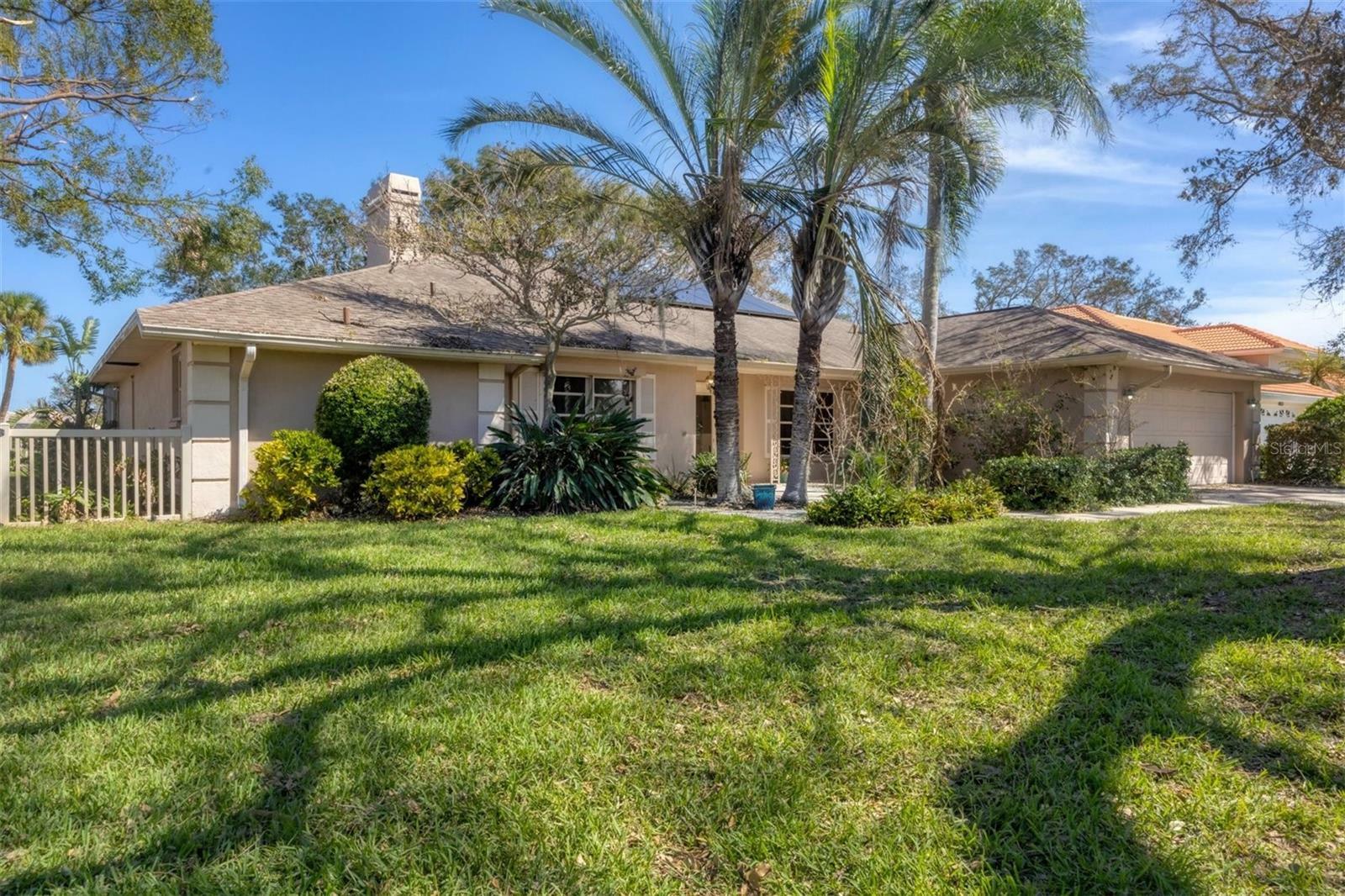 3755 Prairie Dunes Drive  Sarasota FL 34238 photo