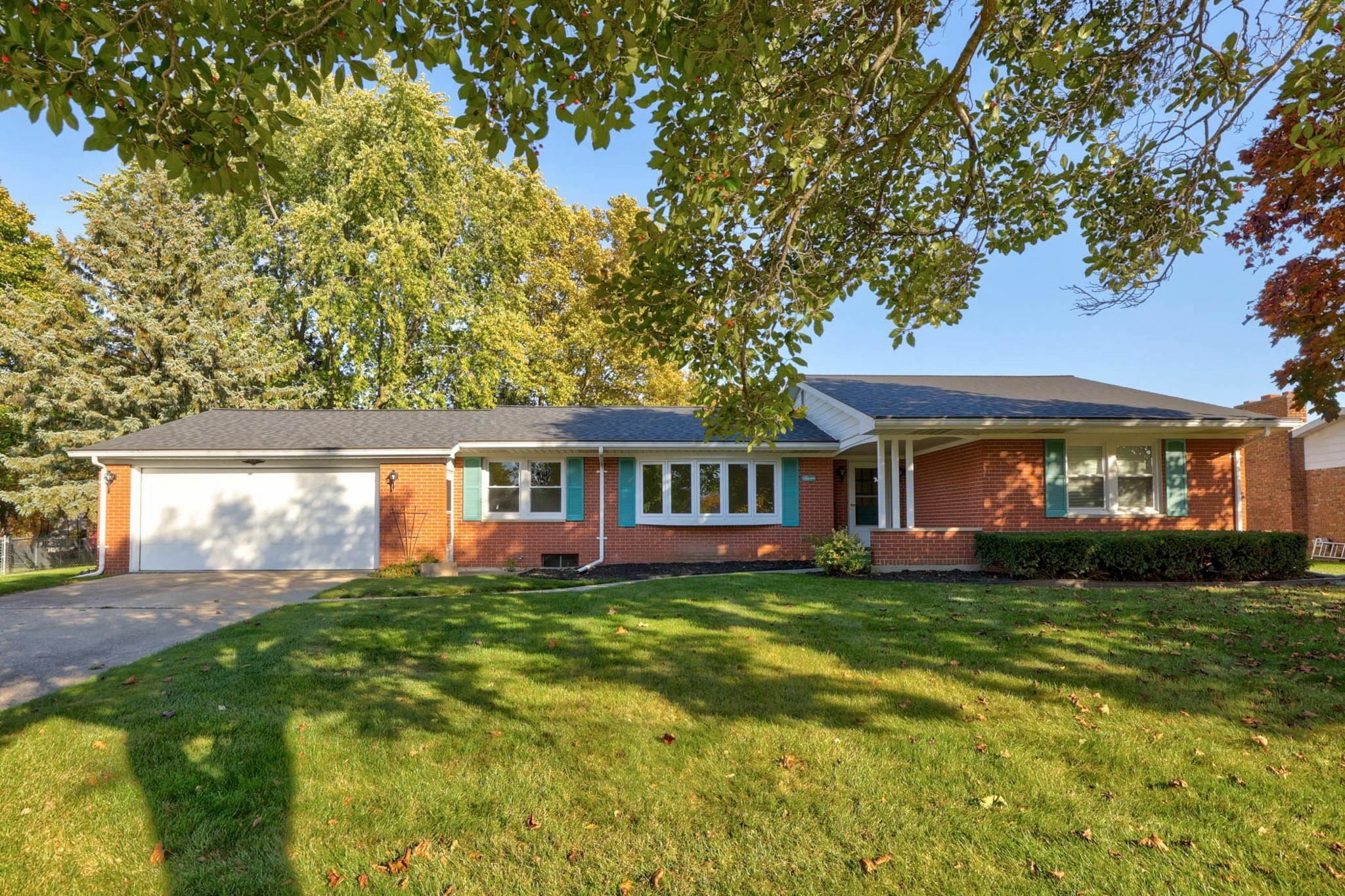 Property Photo: 7 Parkview Court MI 48734