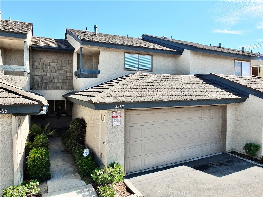 8472 Kington Way 7  Cypress CA 90630 photo