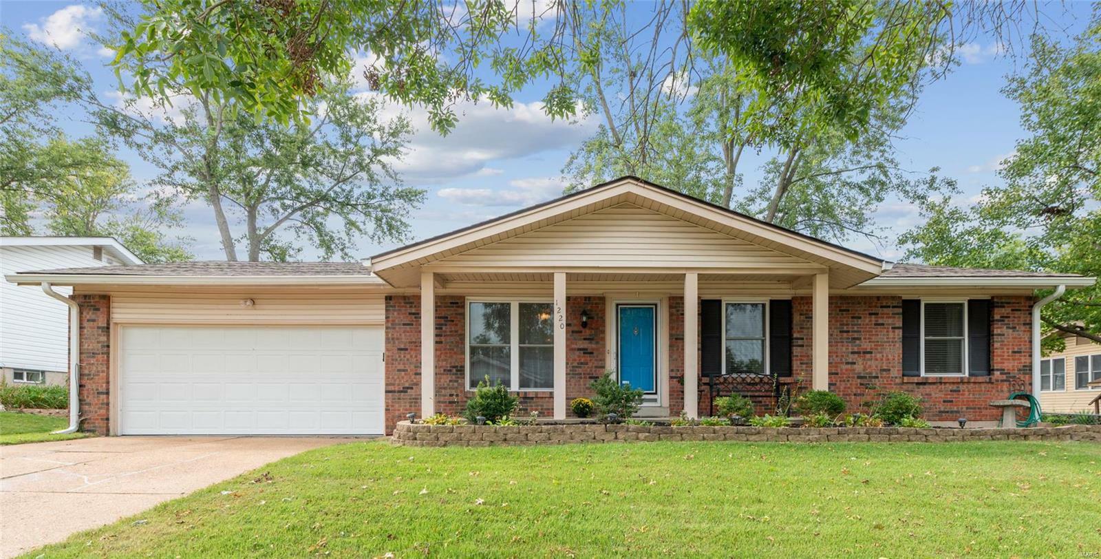 Property Photo:  1220 Blackwatch Drive  MO 63021 