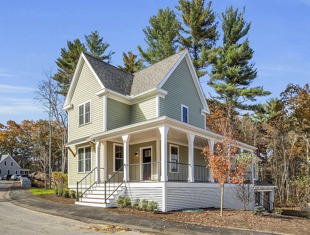 Property Photo:  3 Kay'S Walk  MA 01741 